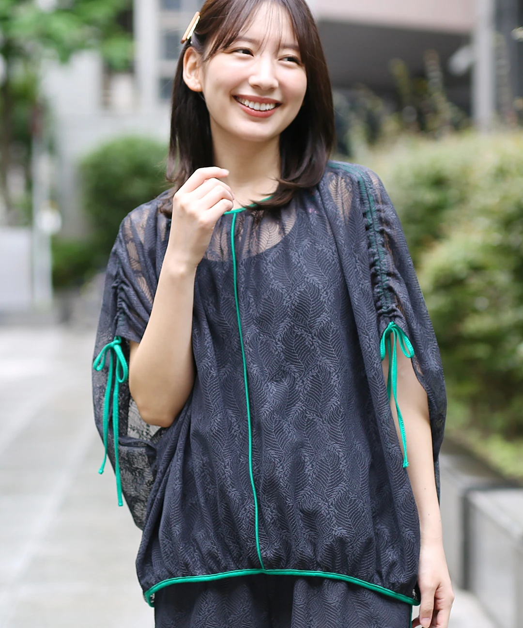公式限定 福袋 - 公式通販オンラインショップ リーフメッシュレースポンチョプルオーバー / Tシャツ トップス