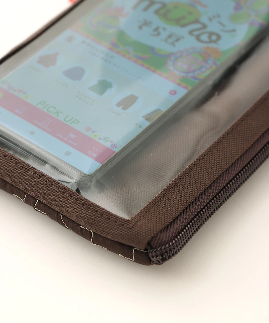 専用出品キルティングスマホショルダーポーチ　ハンドメイド　アレキサンダーヘンリー キルティングポーチ付きスマホショルダー – Girls Crush