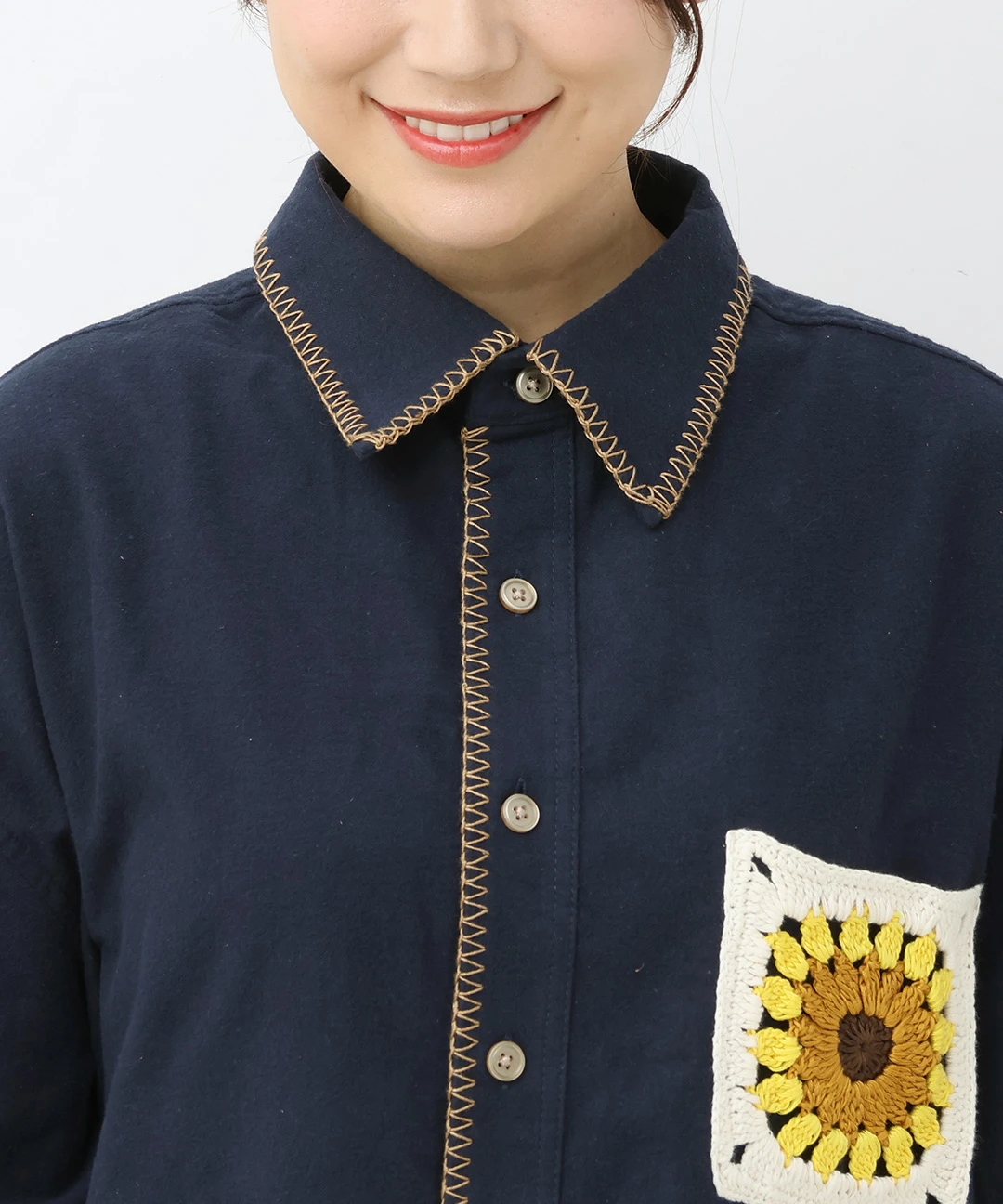 go slow caravan ネル起毛かぎ針編みポケットシャツ【WEB限定】 go slow caravan ネル起毛かぎ針編みポケットシャツ【WEB限定