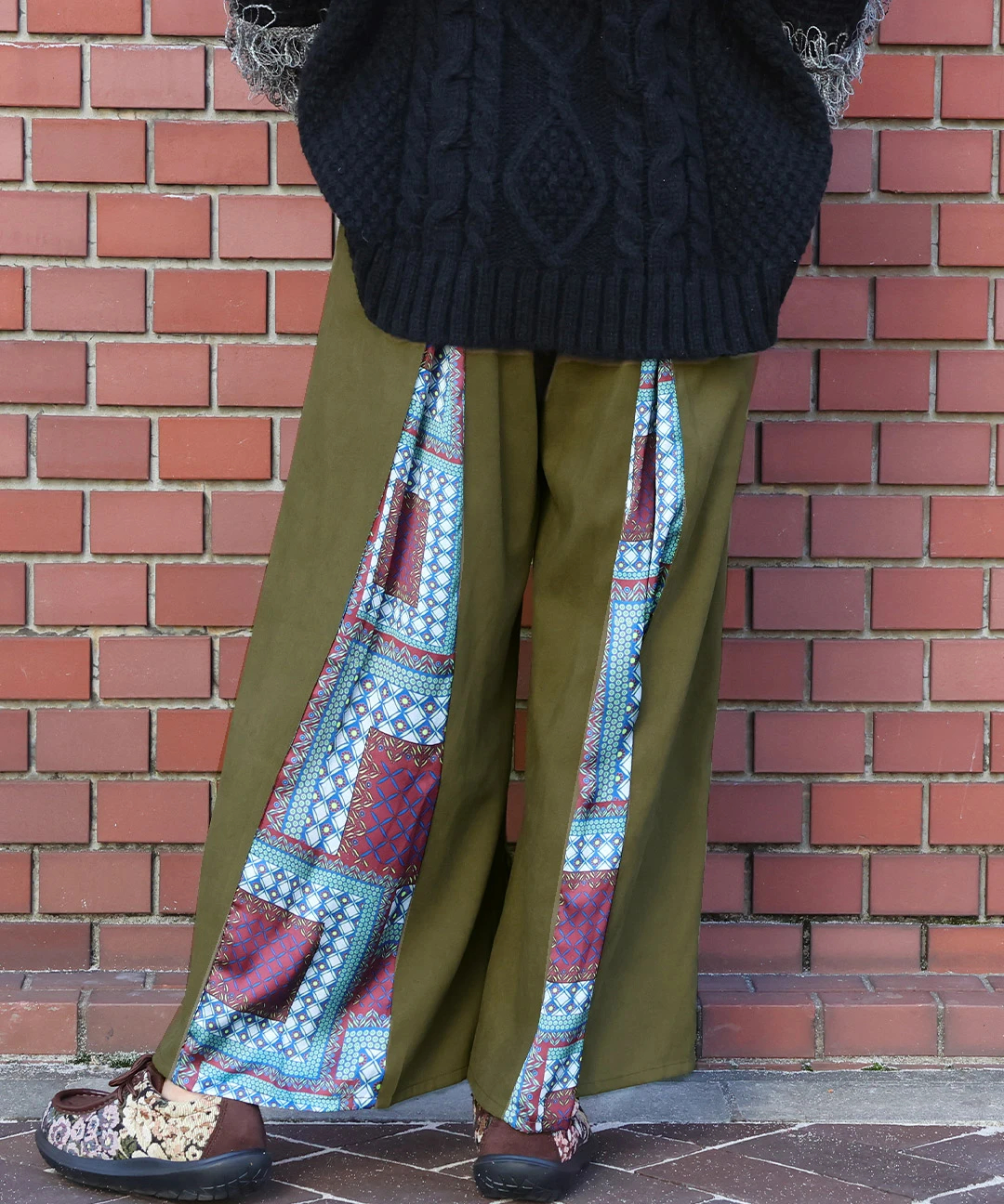 TAIGALIONA／OUT TACK PANTS／アウトタックパンツ TAIGALIONA OUT TACK PANTS ジョッパーズパンツLサイズ - メルカリ