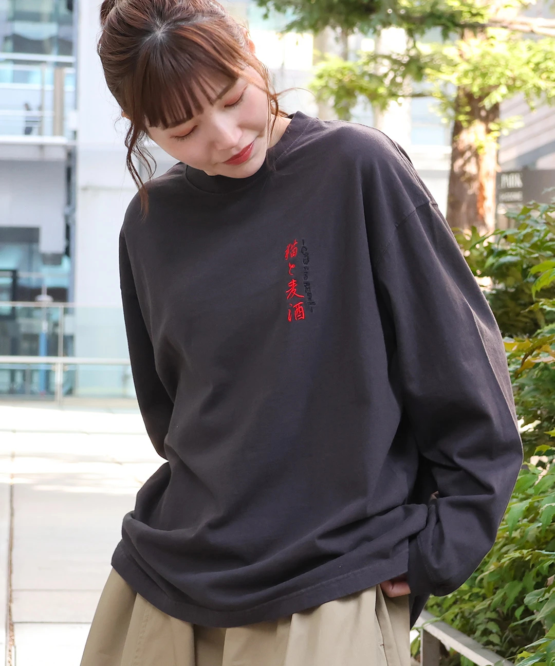 go slow caravan 猫と麦酒ロングスリーブTシャツ【WEB限定】 / Tシャツ