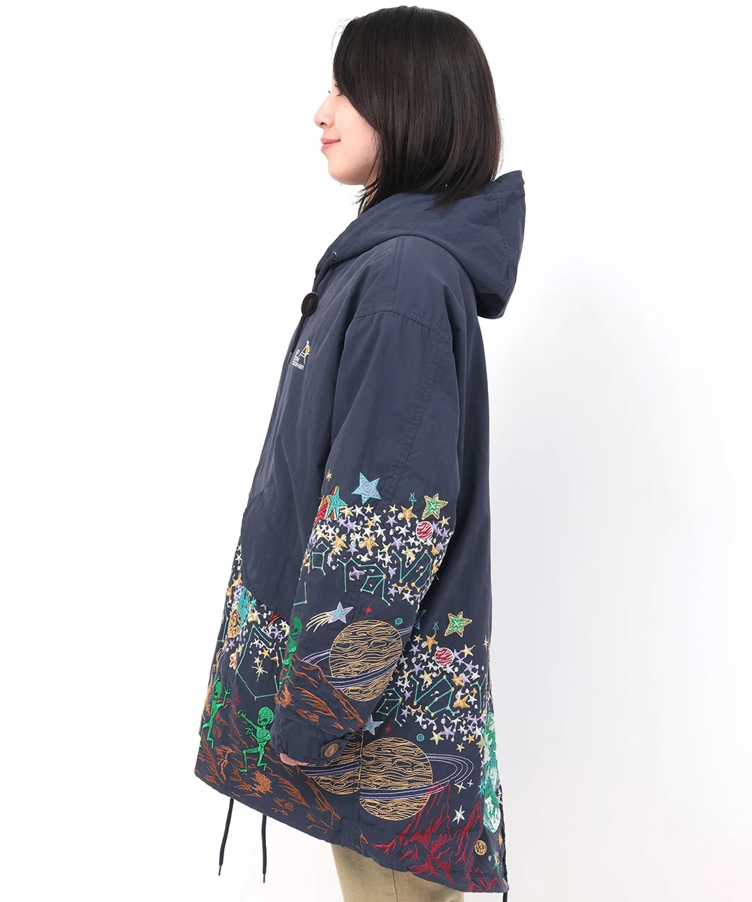 go slow caravan コットンナイロンパネル刺繍モッズコート【WEB