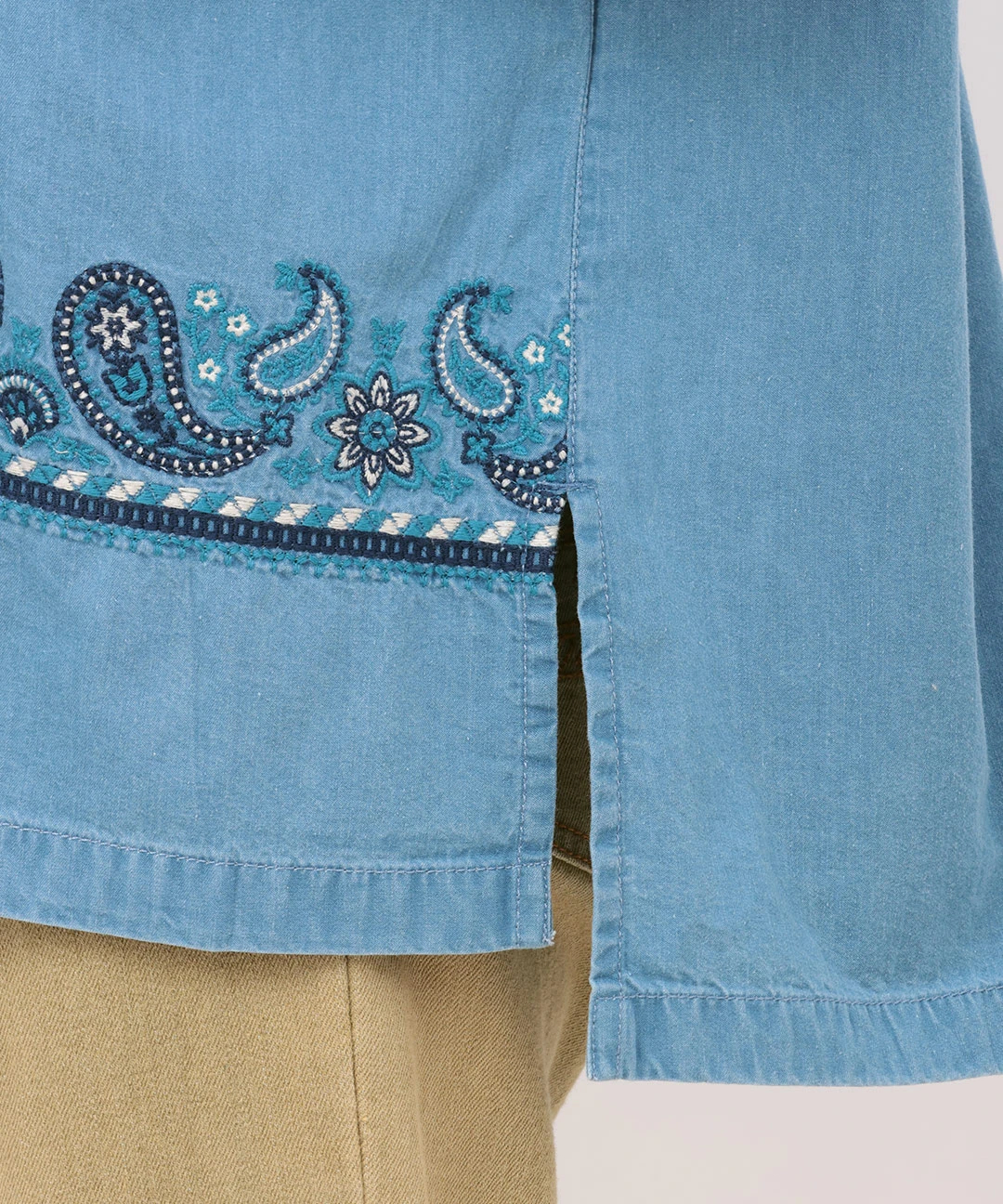 Rico ライトデニムペイズリー刺繍シャツ / シャツ・ブラウス