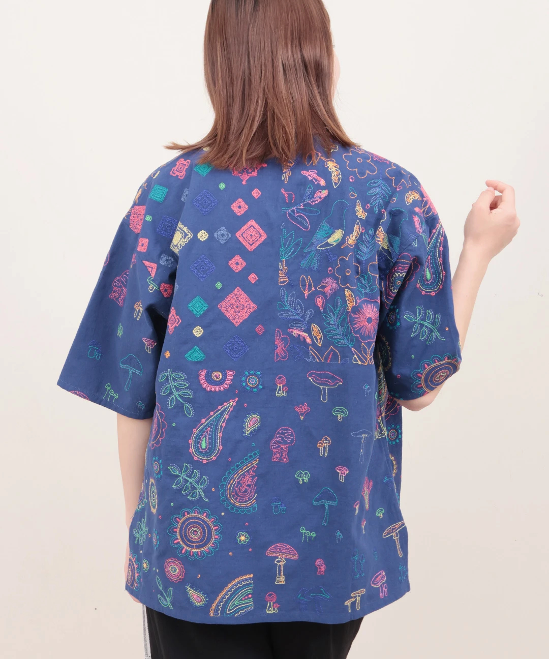 go slow caravan レーヨンコットンスクエア刺繍半袖シャツ【WEB限定