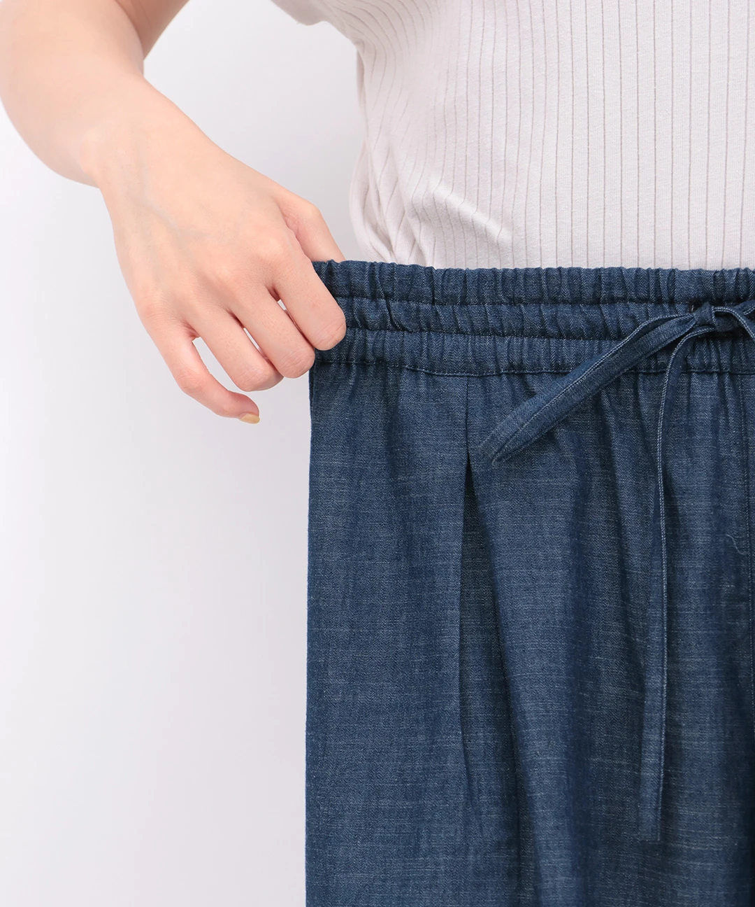 トゥービーシックTOBECHIC大きいサイズ エンブロイダリーデニム パンツ エンブロイダリーデニムパンツ(大きいサイズ) / パンツ