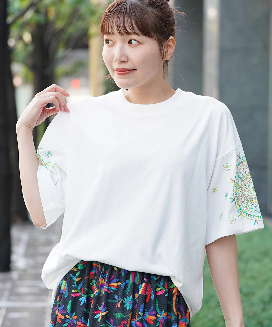 グアテマラ凧揚げスリーブ刺繍Tシャツ / Tシャツ・カットソー