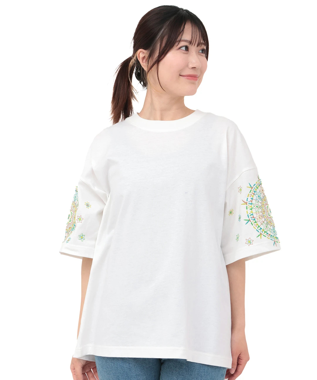 グァテマラ　チチカカ　刺繍が可愛い　トップス グアテマラ凧揚げスリーブ刺繍Tシャツ / Tシャツ・カットソー