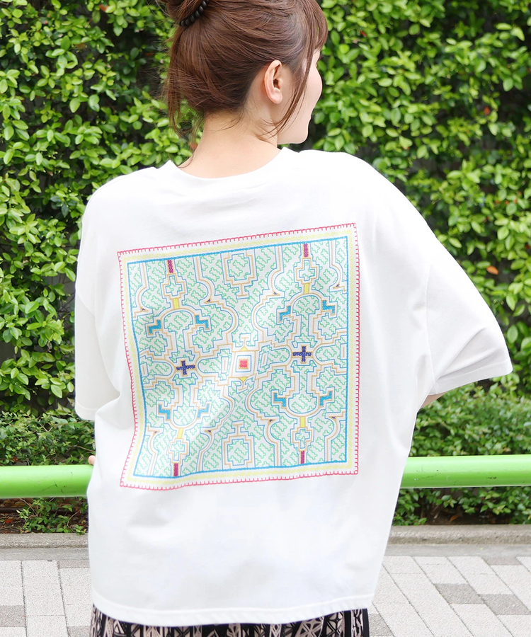 チチカカ |エンブロイダリータッチシピボプリントTシャツ