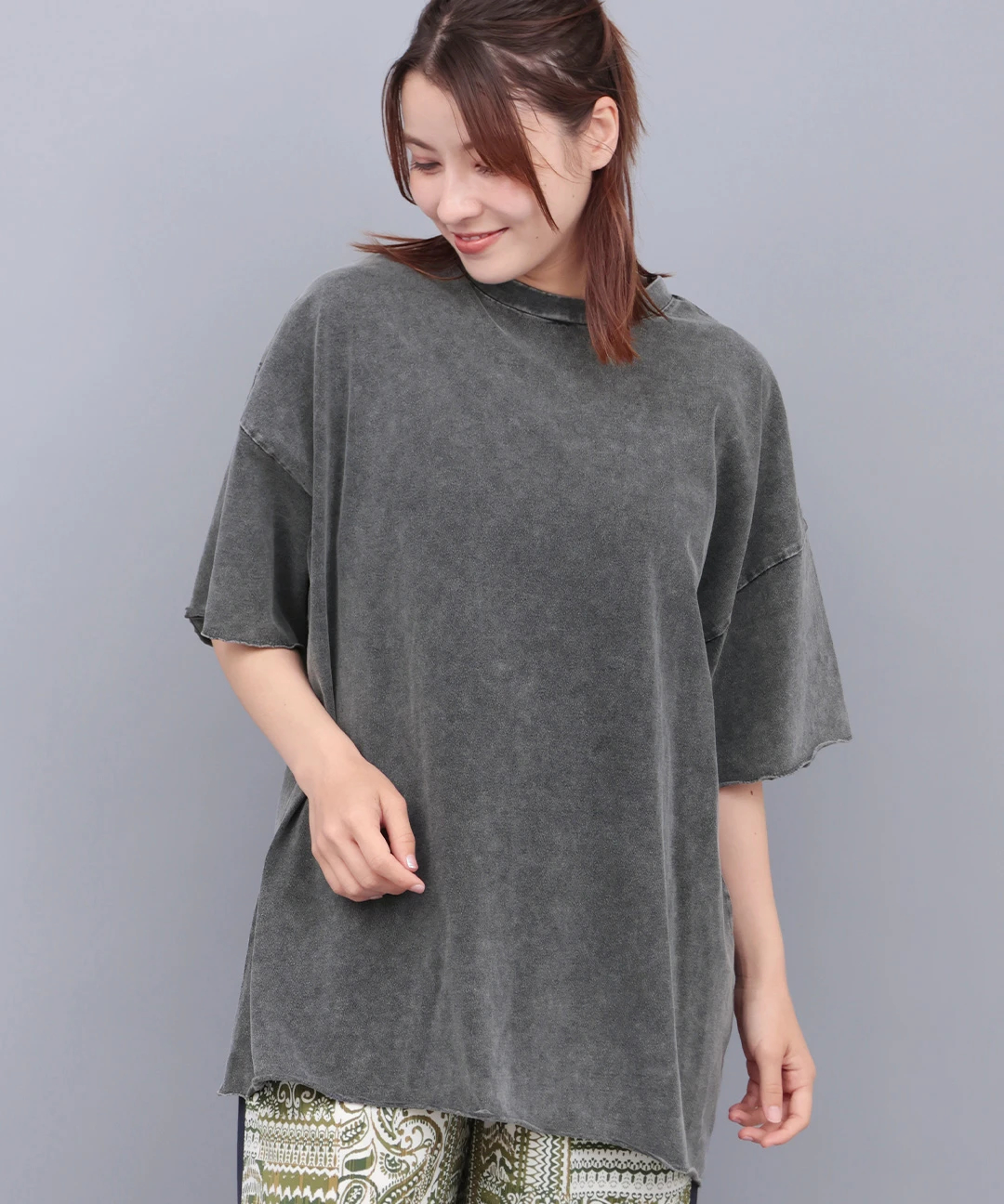 オーガニックコットンTシャツ穴あき 腹出し 柄 オーガニックコットンTシャツ穴あき 腹出し 柄