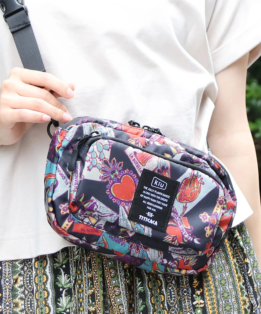 SHAKALABBITS×KiU ショルダー　バッグ　シャカラビ　フェス　大人気 SHAKALABBITS×KiU ショルダー バッグ シャカラビ フェス 大人気