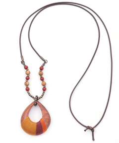チチカカ |糸巻ウッドネックレス
