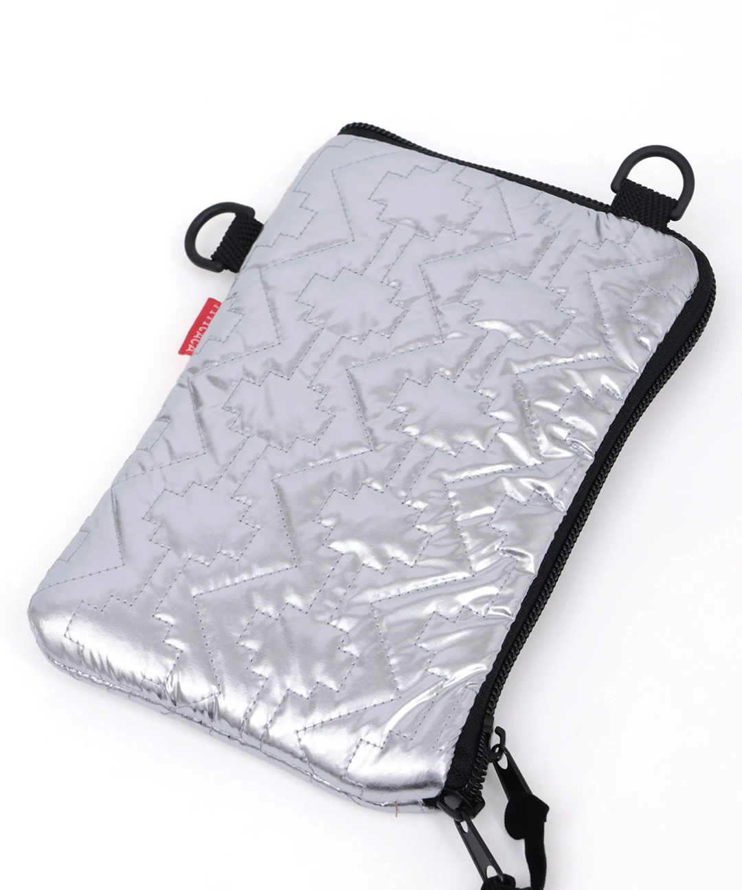 シャイニーキルティングスマホショルダーポーチ 【3月2日(月)15時まで