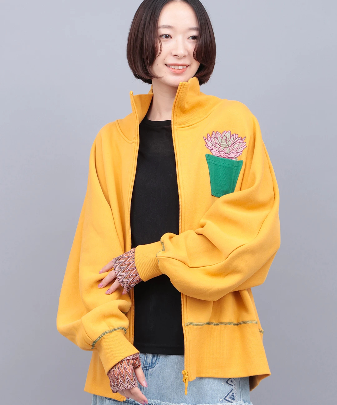 go slow caravan 裏起毛ハイネックドルマンジップスウェット【WEB限定