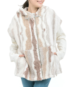 チチカカ |Orale! ボアジップフードベスト