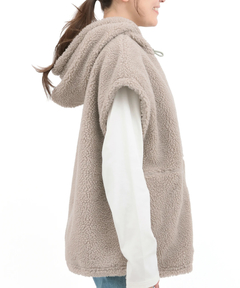 チチカカ |Orale! ボアジップフードベスト