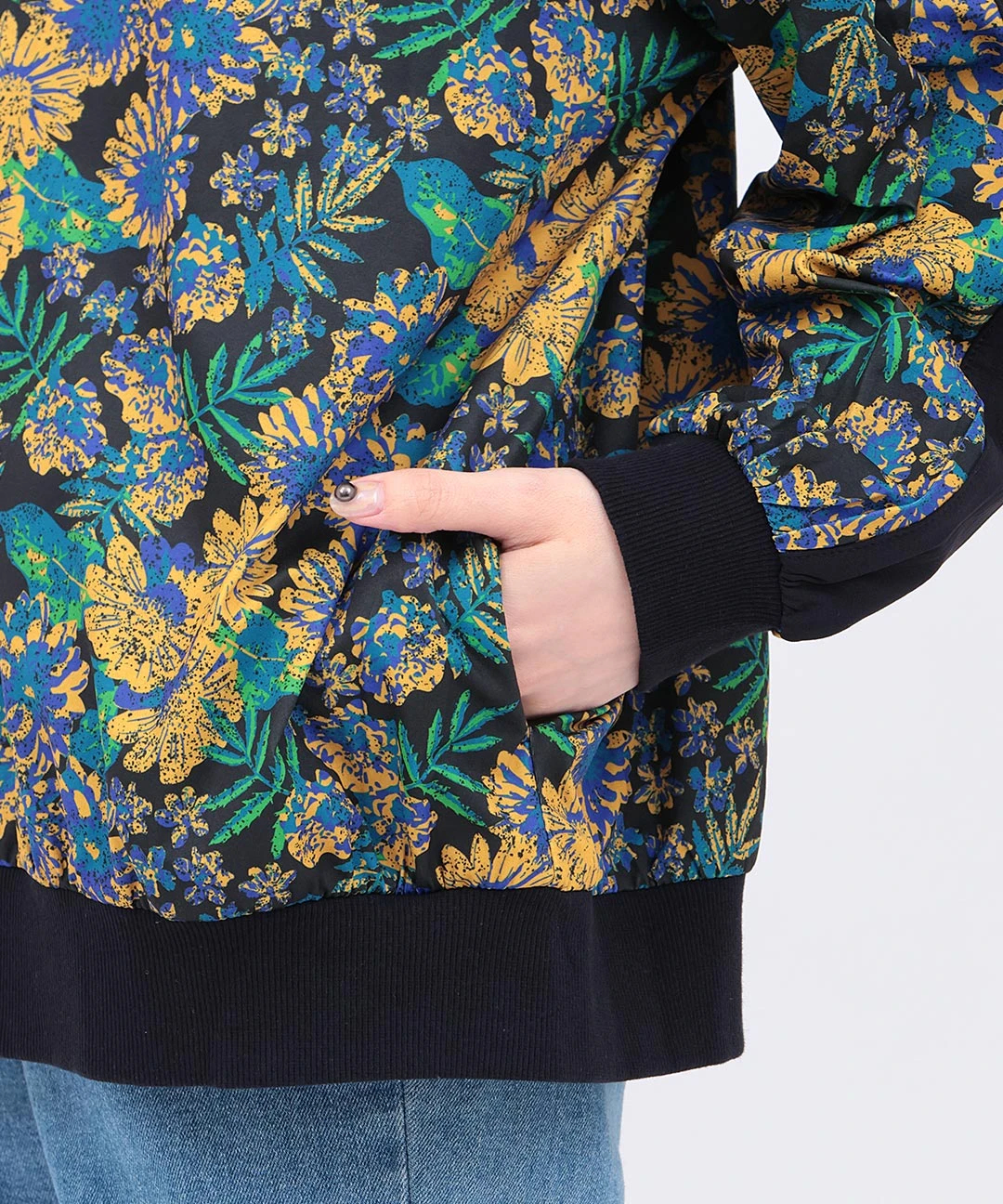 シャカシャカ　フレンチブルドッグ　ギャング　ナイロン素材　可愛い　大きい シャカシャカ フレンチブルドッグ ギャング ナイロン素材 可愛い