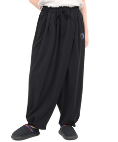 チチカカ |ドライ軽量ストレッチUVタイ風パンツ