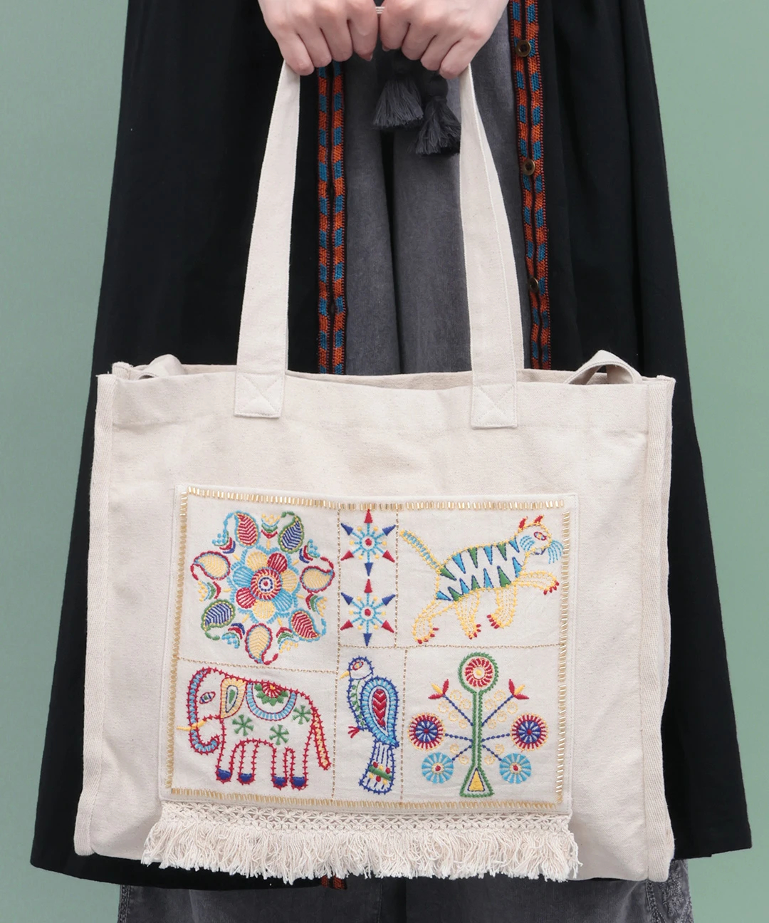 Rico カンタ刺繍モチーフショルダートートバッグ トート・エコバッグ・かごバッグ エスニックファッション 雑貨の公式通販サイト