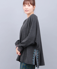 チチカカ |起毛サカリバドルマンプルオーバー