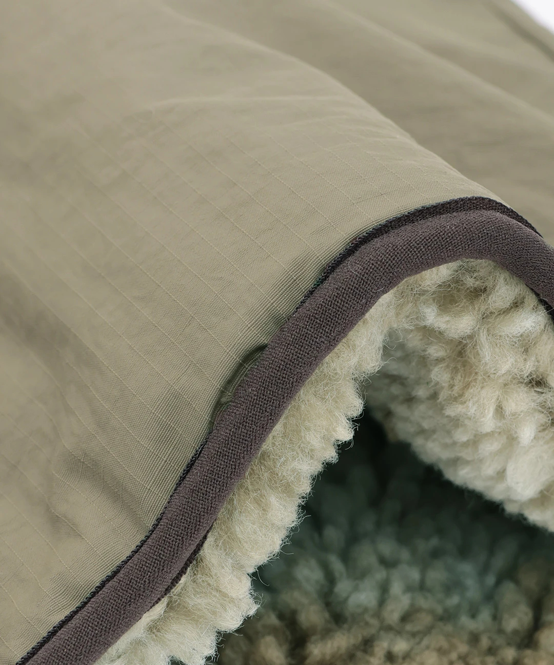 Duckster ナイロン×ボアリバーシブルジャケット / ジャケット