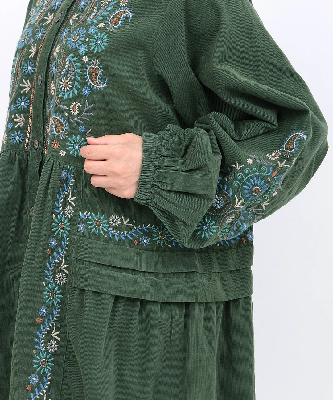 Rico ペイズリー刺繍コーデュロイワンピース / ワンピース