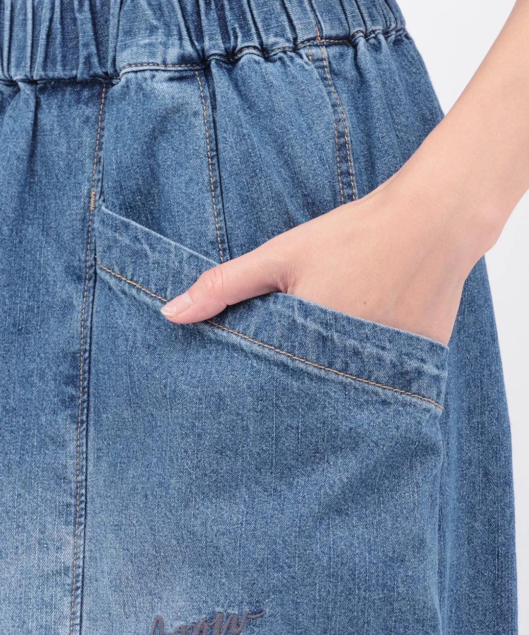 Orale! 刺繍入りデニムバルーンパンツ / パンツ | エスニック