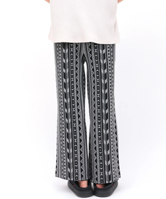 チチカカ |キカ柄ニットパンツ