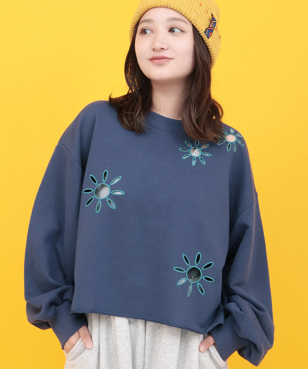 Orale! カットワーク刺繍プルオーバー / スウェット・パーカー