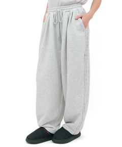 チチカカ |Orale! カラーラインスウェットカーブパンツ