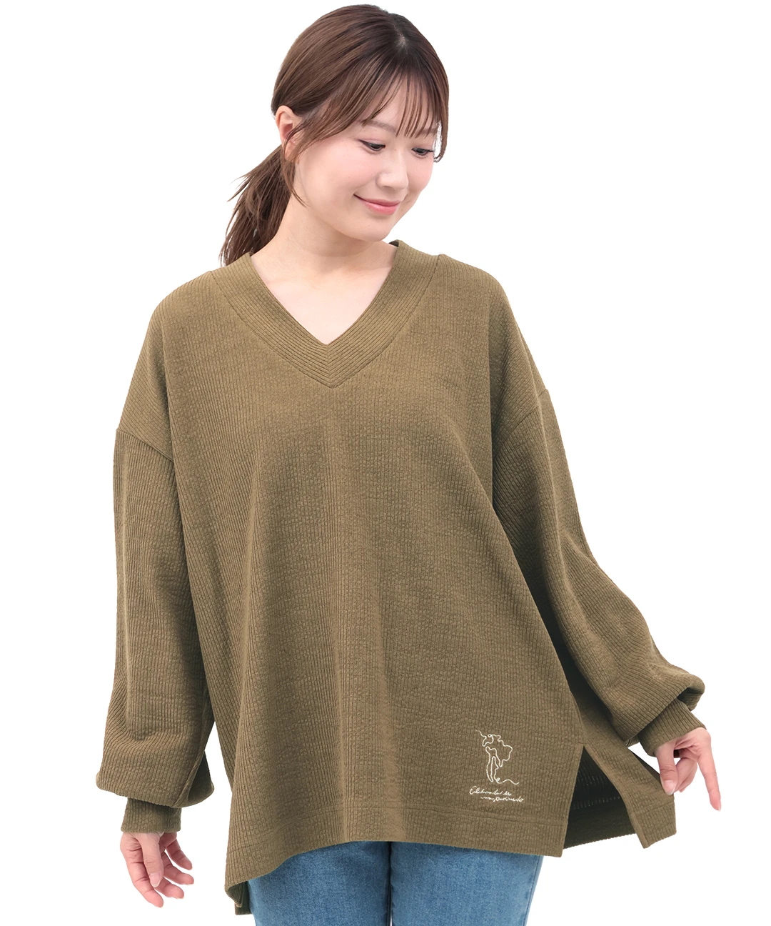 Vネックサイドスリットプルオーバー / Tシャツ・カットソー