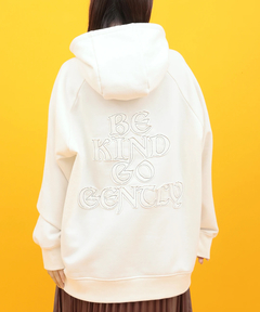 チチカカ |Orale! 裏起毛ロゴパッチフーディー