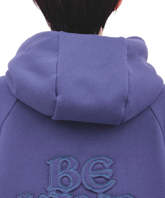 チチカカ |Orale! 裏起毛ロゴパッチフーディー