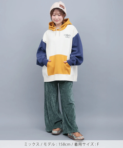 チチカカ |裏起毛サンフェイスプリントプルパーカー