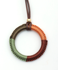 チチカカ |糸巻グラスホルダーネックレス