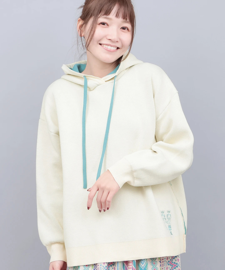 チチカカ |イェイエンブロイダリー スウェットライクニットフーディー