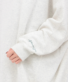 チチカカ |バックロゴエンブロイダリーオーバーサイズプルオーバー