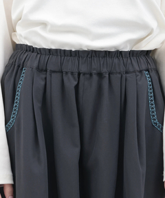 チチカカ |ピーチスキンエッグタックパンツ