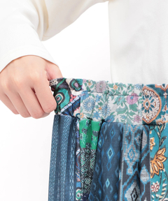 チチカカ |ファブリックプリント&ブラックパンツ