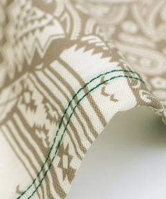 チチカカ |ランダム柄切替プルオーバー