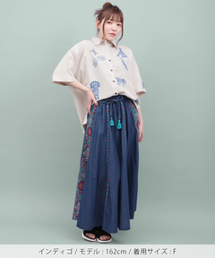 チチカカ |Rico ライトデニムメヒコタイル刺繍フレアスカート