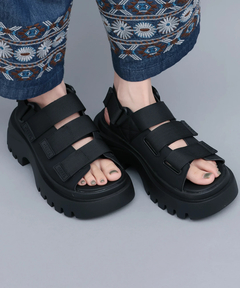 チチカカ |GERRY 3ベルトハイソールサンダル