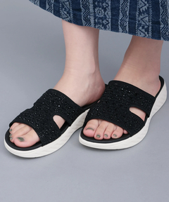 チチカカ |キラキラニットアッパーライトサンダル