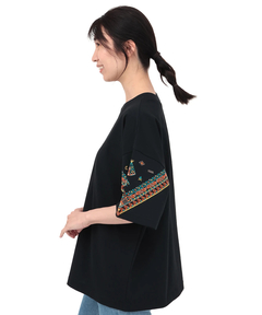 チチカカ |バンダナスリーブ刺繍Tシャツ