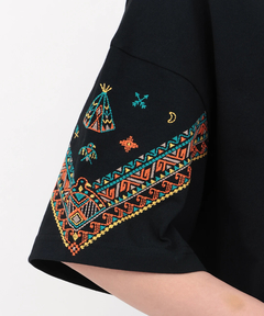 チチカカ |バンダナスリーブ刺繍Tシャツ