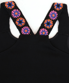 チチカカ |クロシェインナータンクトップ