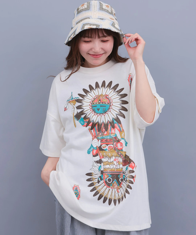 チチカカ |カッチーナプリントTシャツ