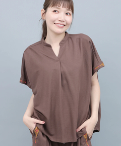 チチカカ |接触冷感 鹿の子キーネックプルオーバー